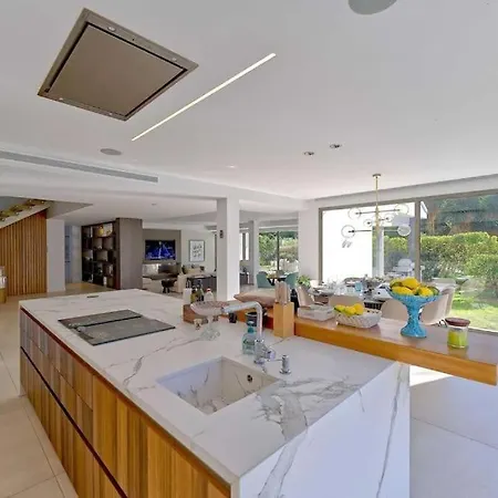 New Modern Pue Apartment *